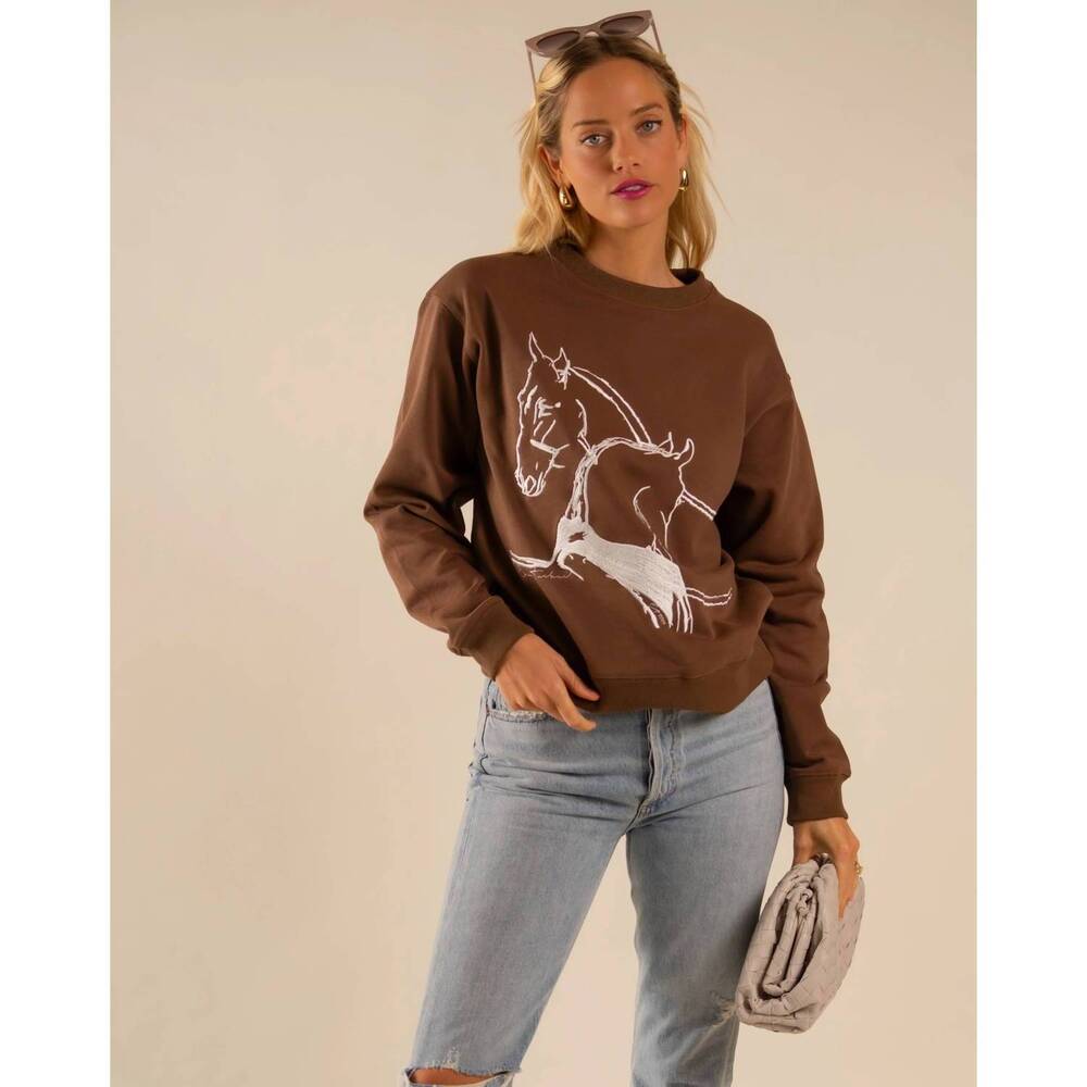 NEW CARE TUCKER 90’s baggy embroidered sweatshirt in horses embrace rawhide